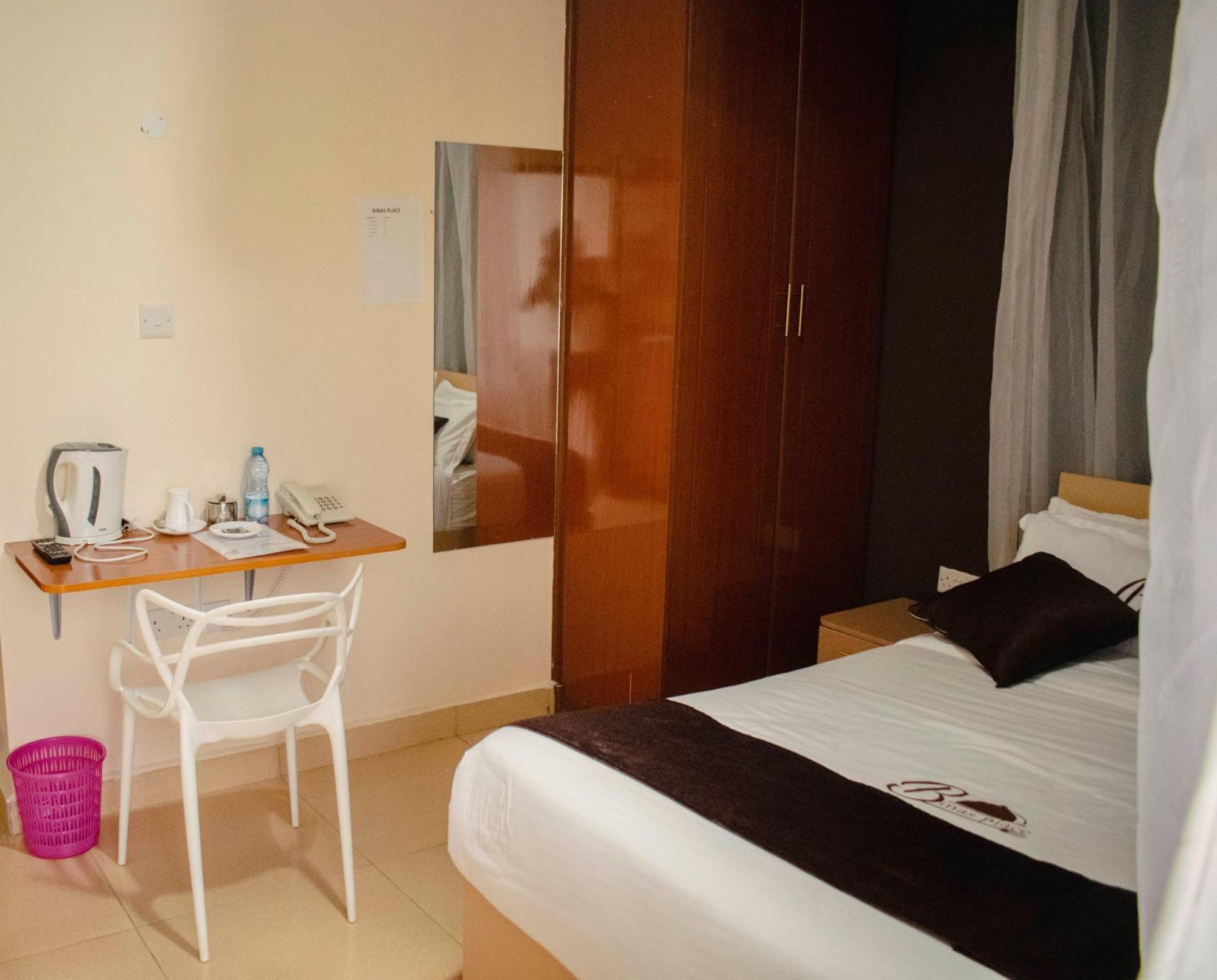 The Binas Place Hotel Bungoma Exterior foto